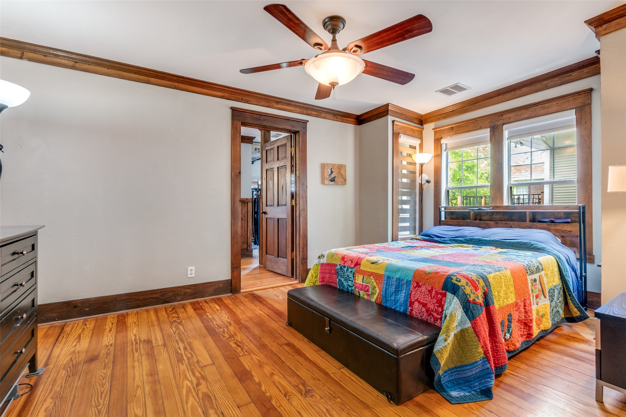 4933 Victor Street Dallas TX 75214