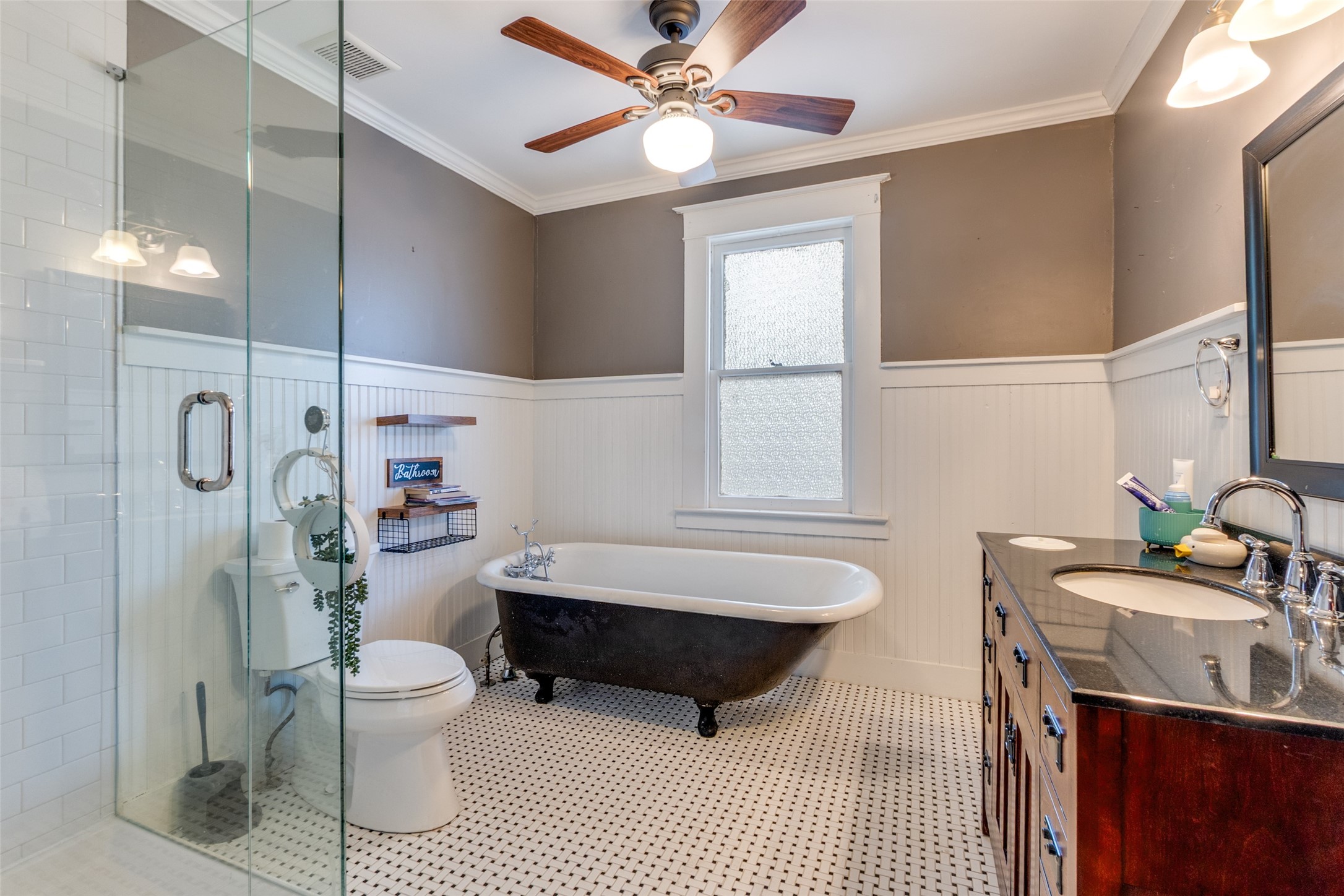 4933 Victor Street Dallas TX 75214