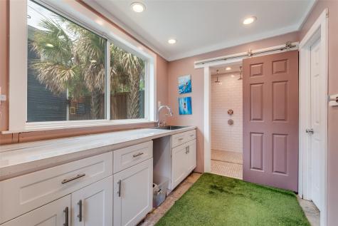 4933 Victor Street Dallas TX 75214