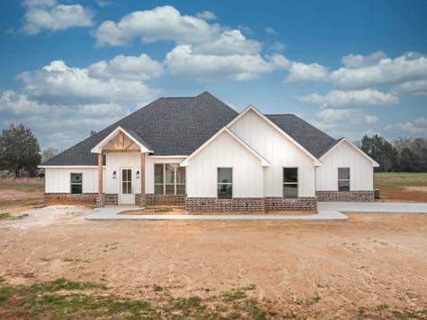 21849 Country Meadows Bullard TX 75757