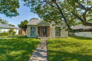 2003 Berkley Avenue Dallas TX 75224
