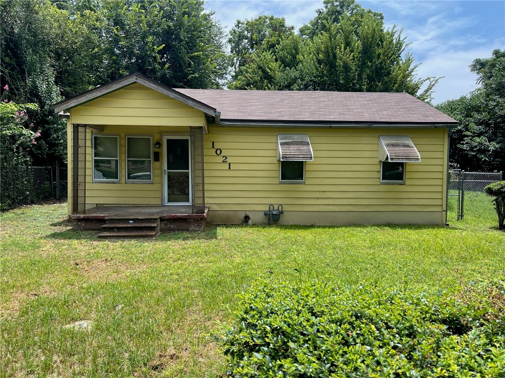 1021 Carver Street Waco TX 76704