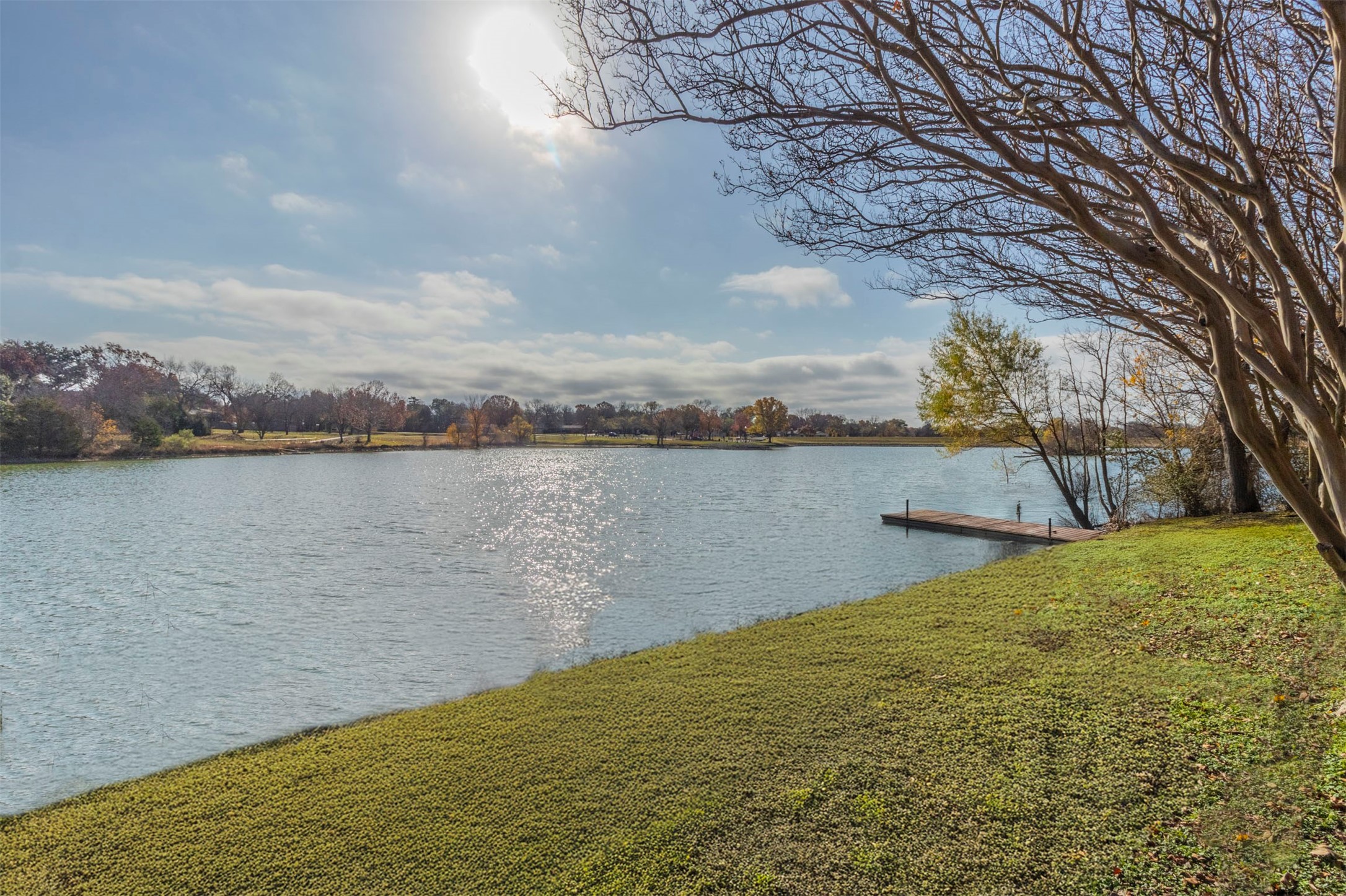 520 Lakeshore Drive Ennis TX 75119