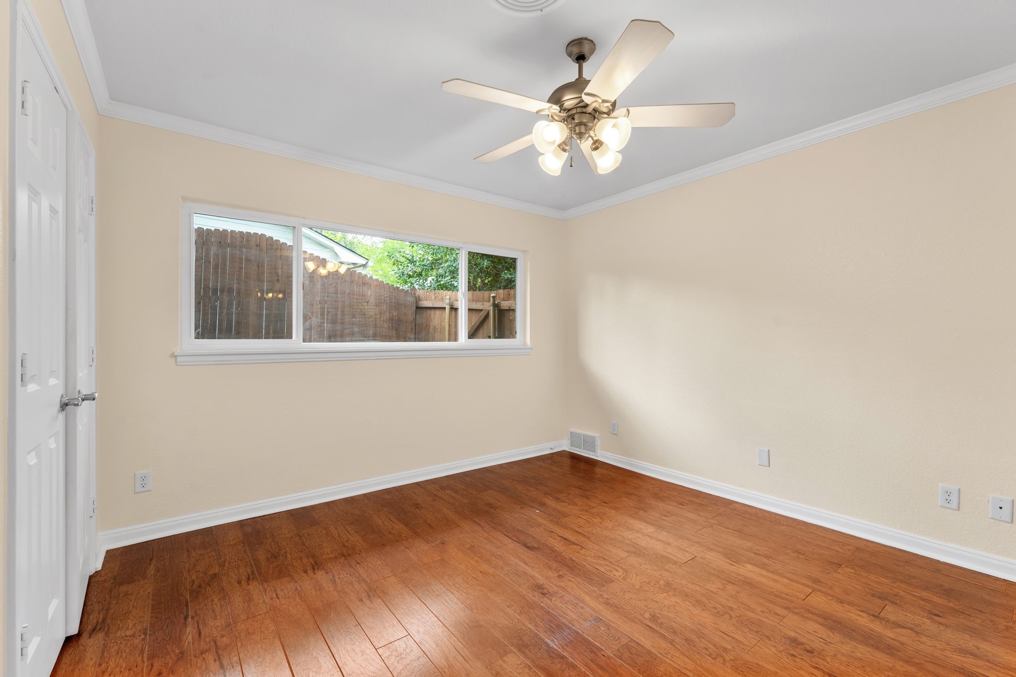 3909 Clayton Road E Fort Worth TX 76116