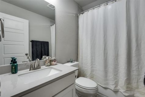 4033 Orchard Park Lane Midlothian TX 76065