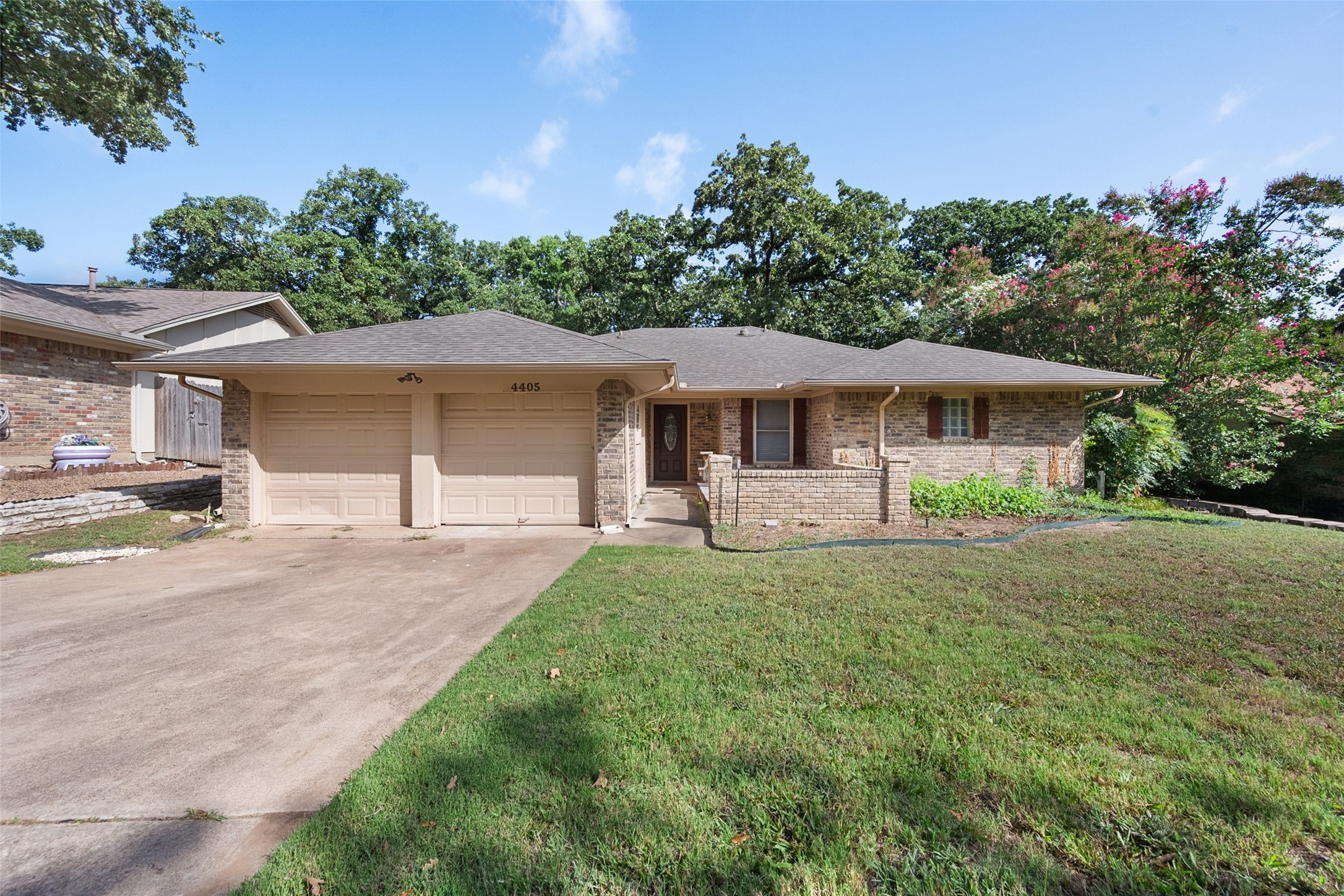 4405 Rising Sun Court Arlington TX 76017