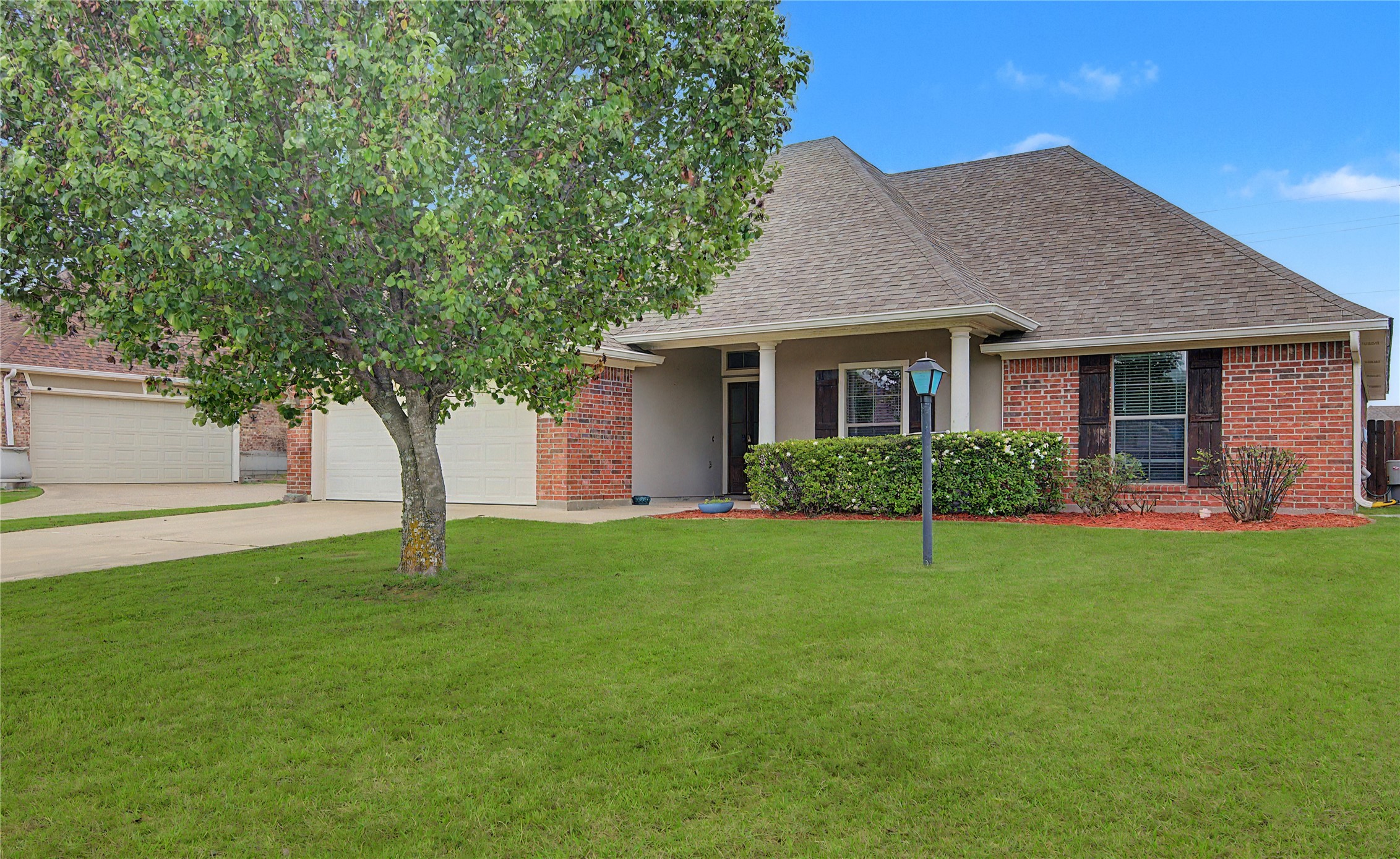 316 N Hampton Street Haughton LA 71037