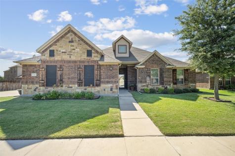 1681 Yukon Drive Burleson TX 76028