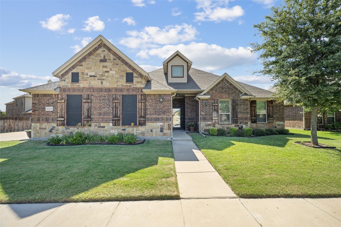 1681 Yukon Drive Burleson TX 76028
