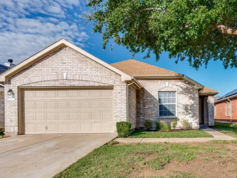 5439 San Patricio Drive Grand Prairie TX 75052