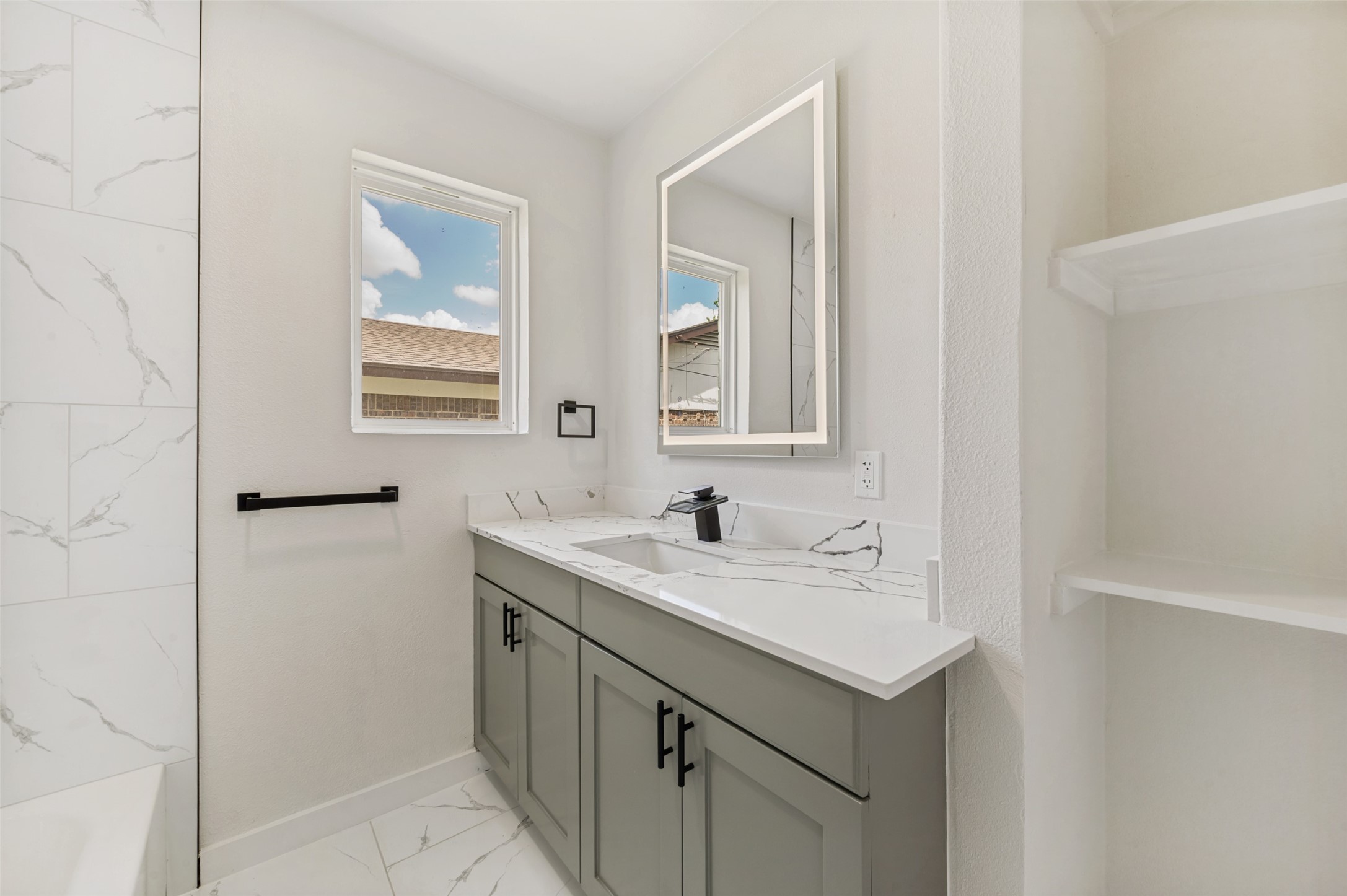 1409 Southmoor Drive Arlington TX 76010