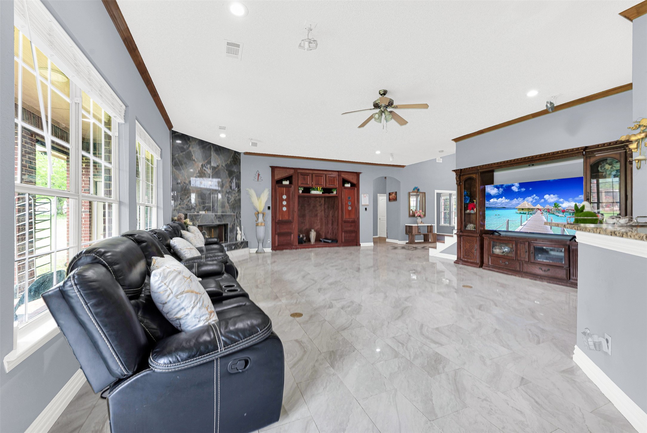 1915 Lillian Avenue Glenn Heights TX 75154