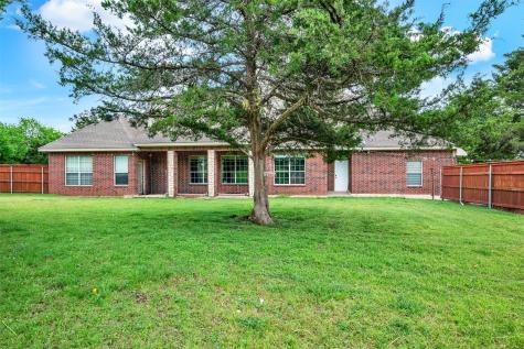 1915 Lillian Avenue Glenn Heights TX 75154
