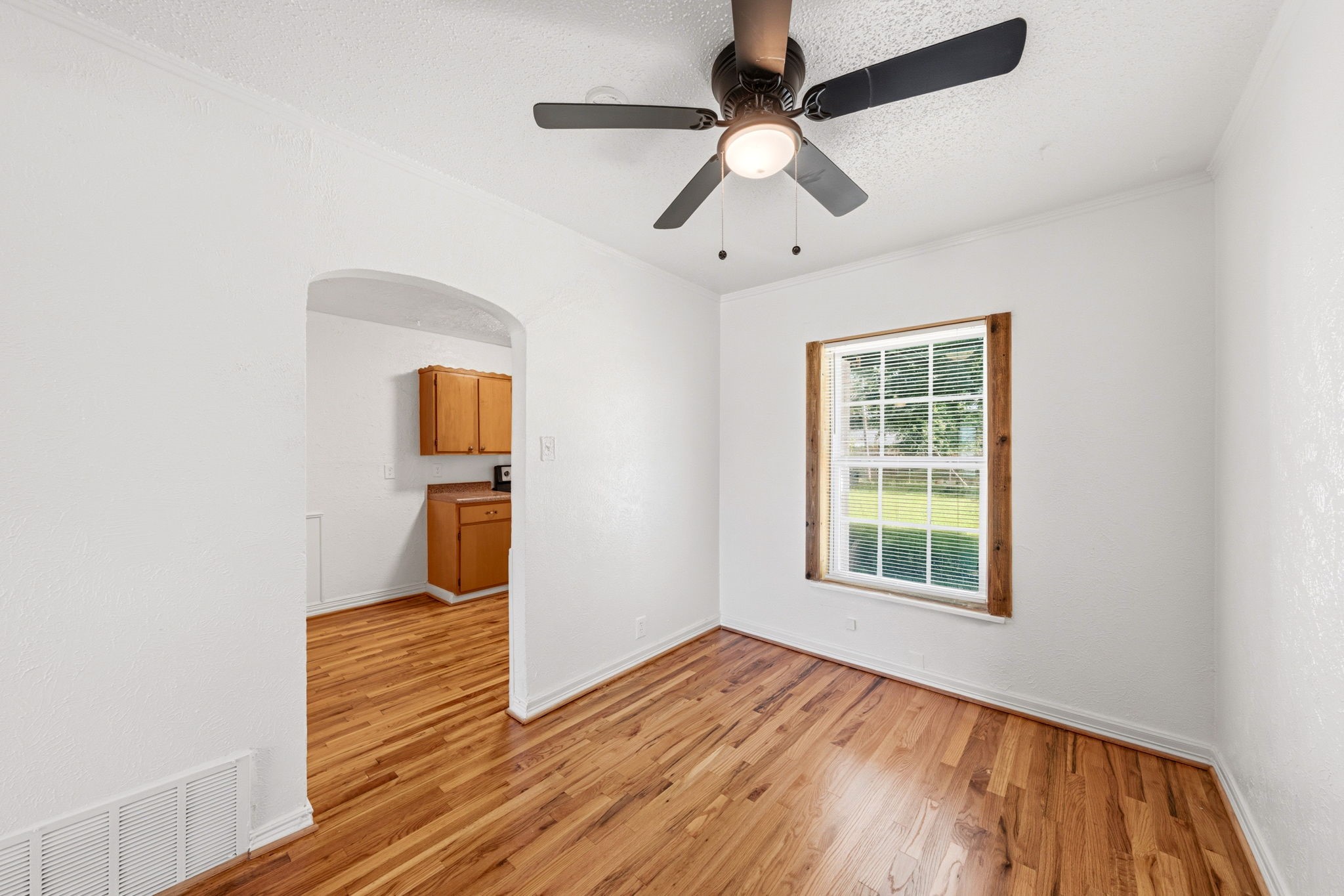 1718 Cranford Drive Garland TX 75041