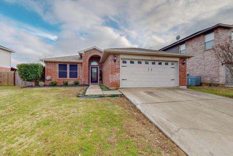 1414 Green Hill Drive Arlington TX 76014
