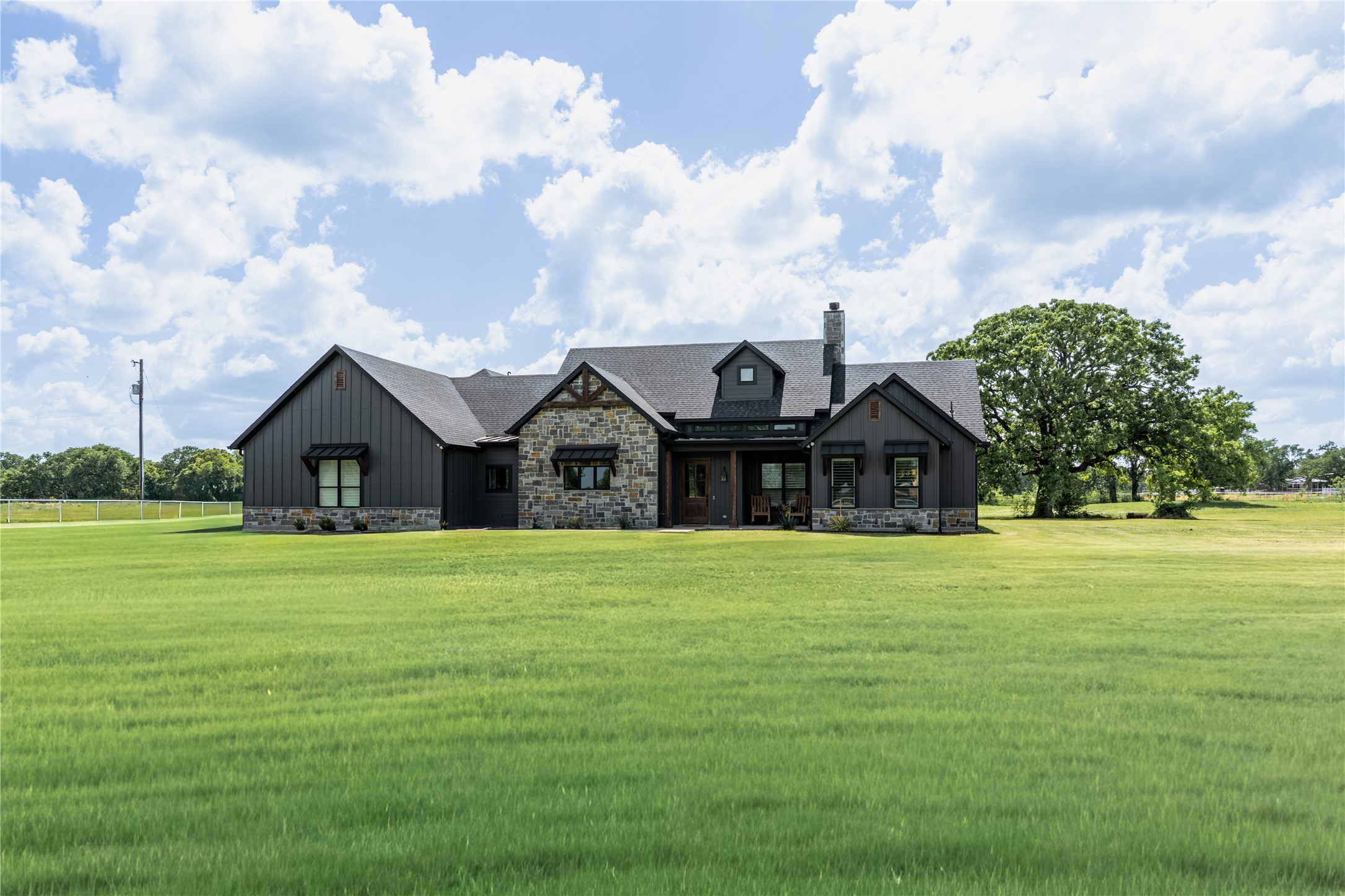 2667 Vz County Road 3208 Wills Point TX 75169