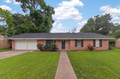 813 E Clinton Avenue Athens TX 75751