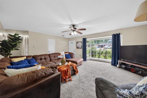 813 E Clinton Avenue Athens TX 75751