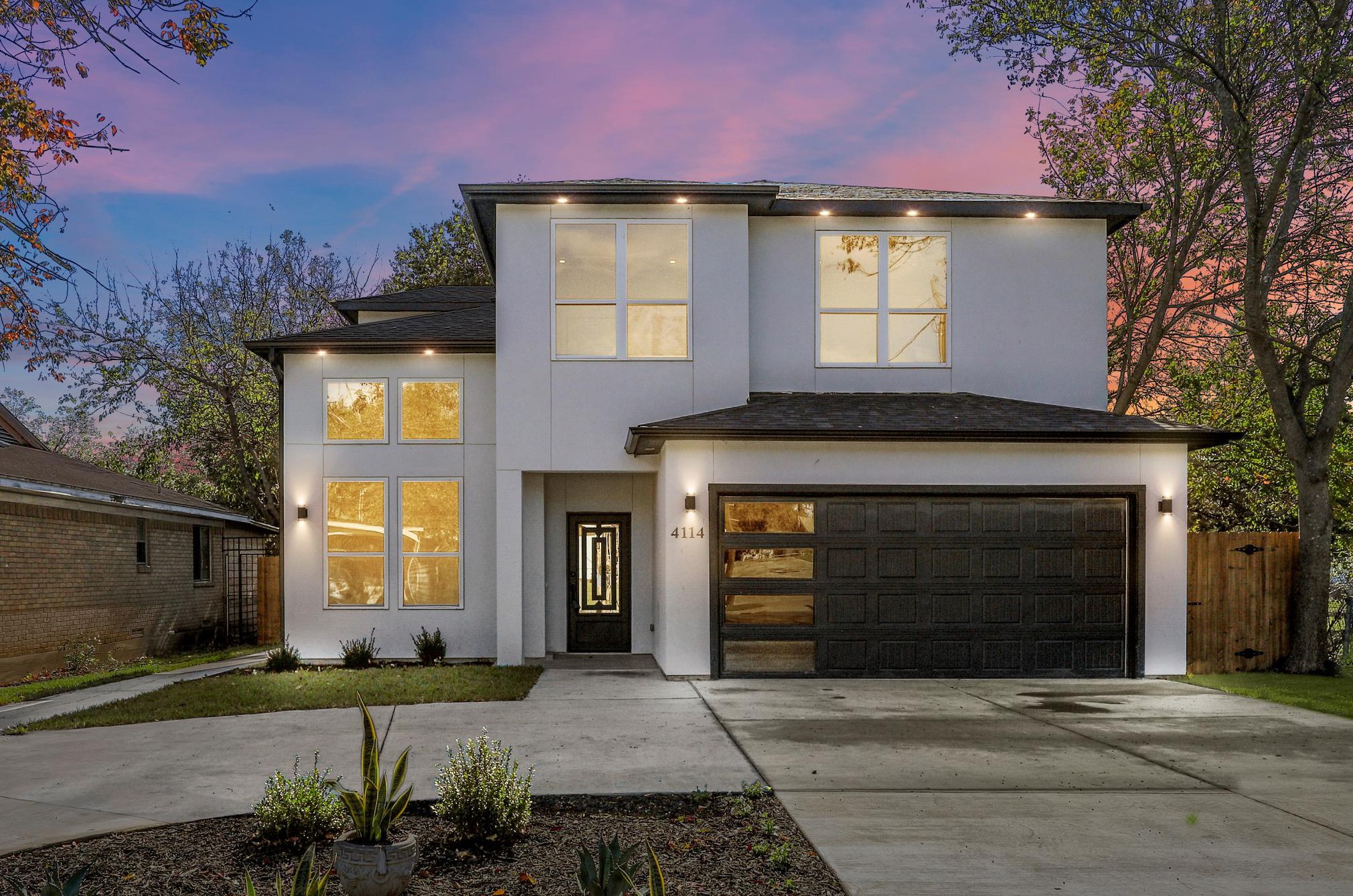4114 Poinsettia Drive Dallas TX 75211