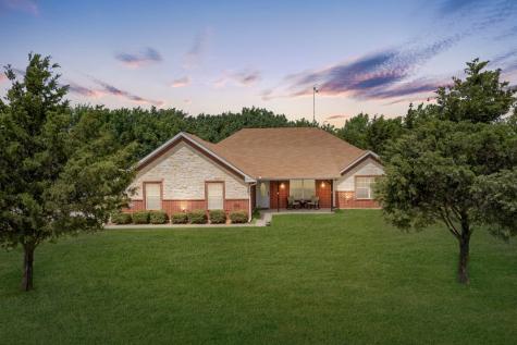 109 Judah Circle Trenton TX 75490