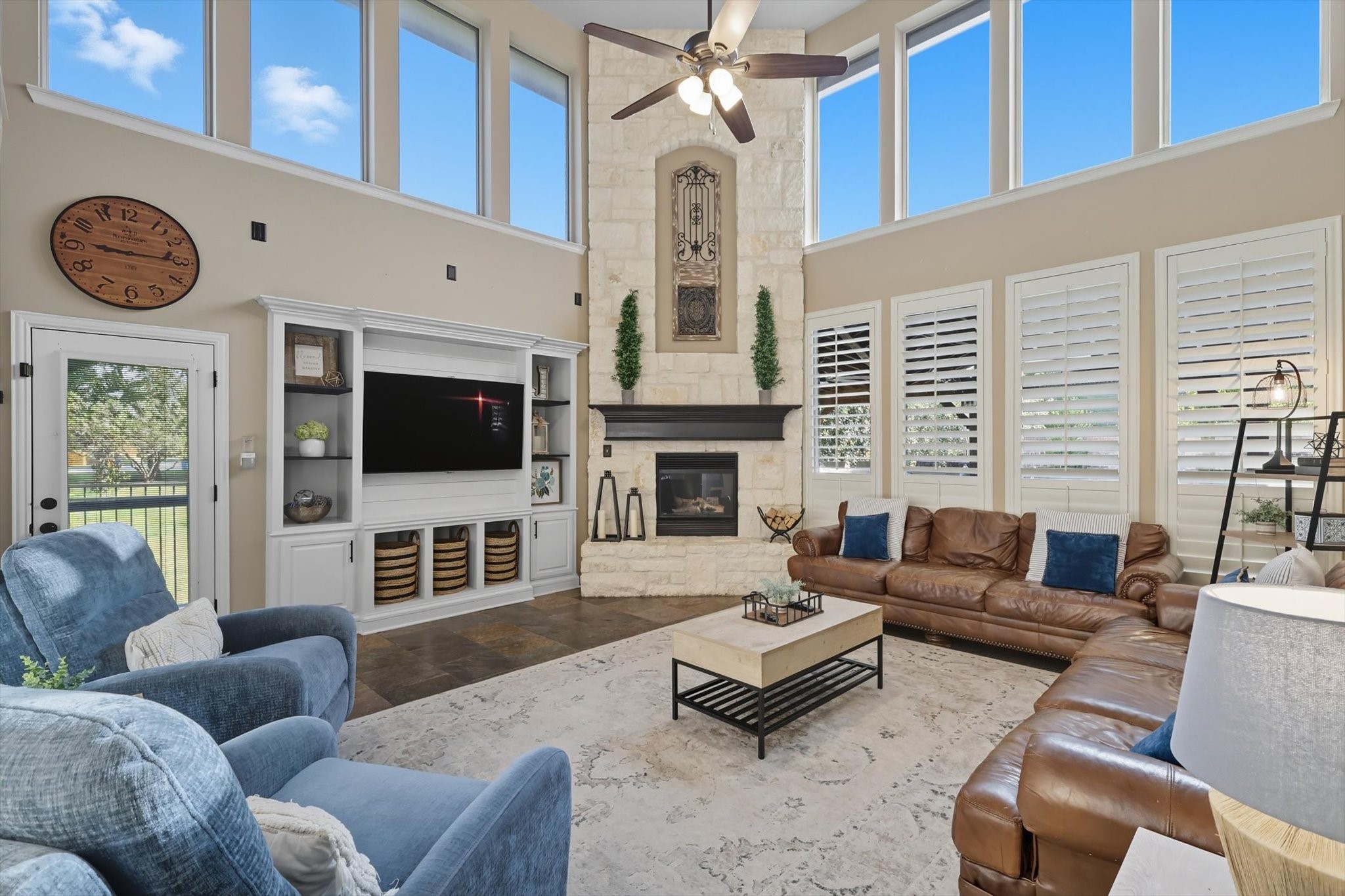 8396 Fullerton Street Lantana TX 76226