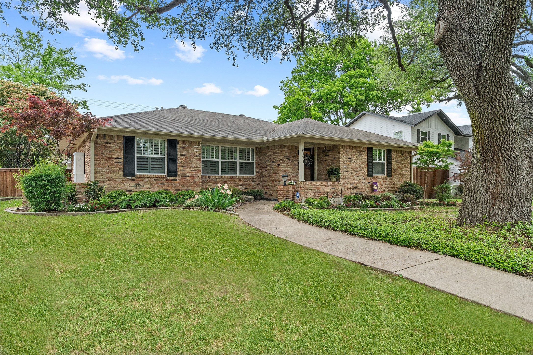 6171 Saratoga Circle Dallas TX 75214