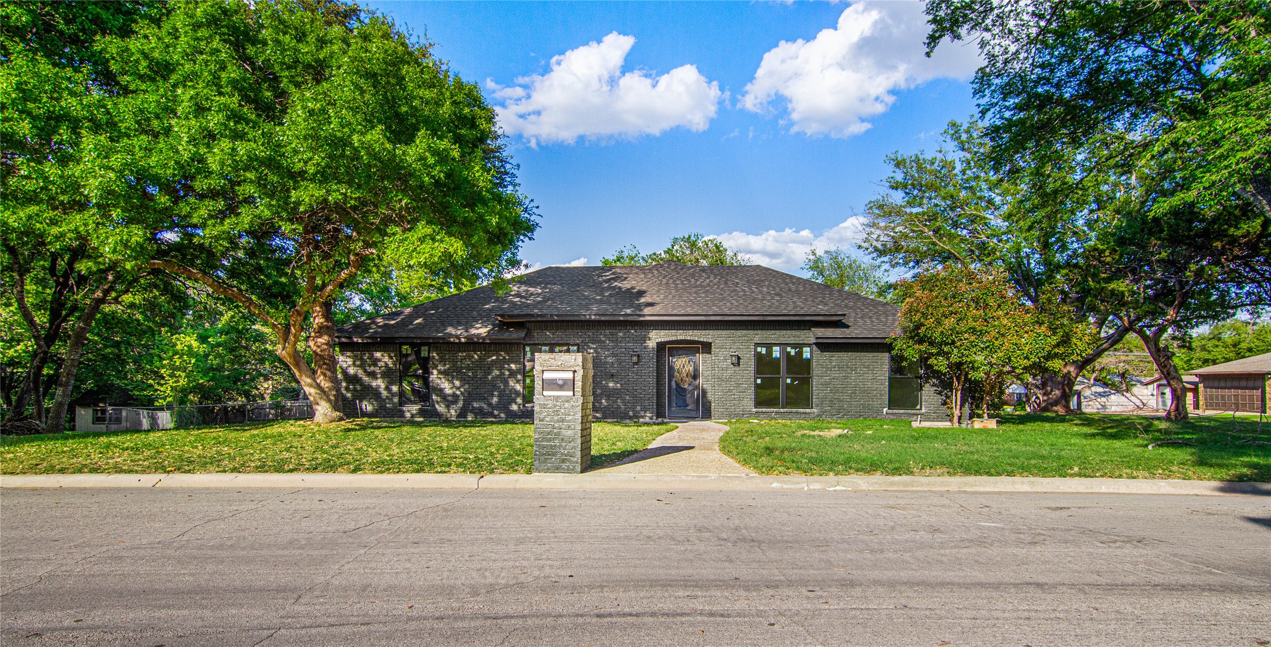 9917 Sandalwood Drive Woodway TX 76712