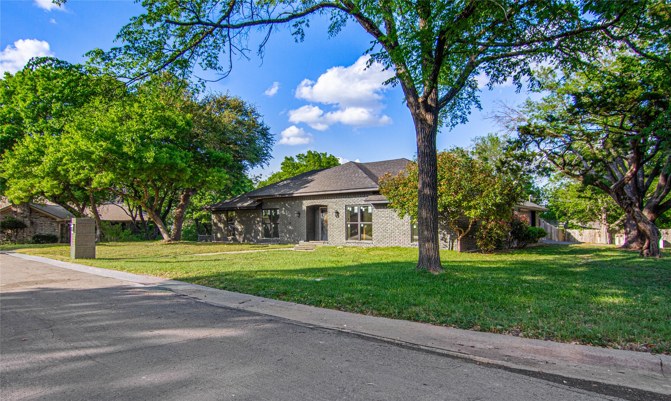 9917 Sandalwood Drive Woodway TX 76712