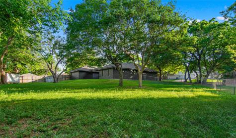 9917 Sandalwood Drive Woodway TX 76712