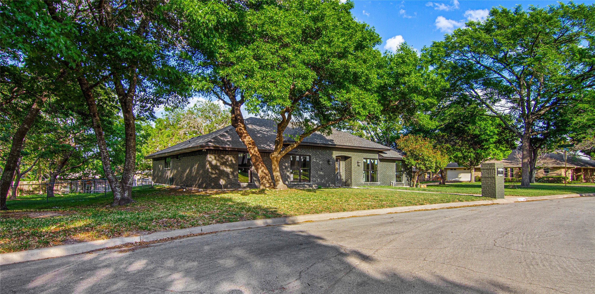 9917 Sandalwood Drive Woodway TX 76712