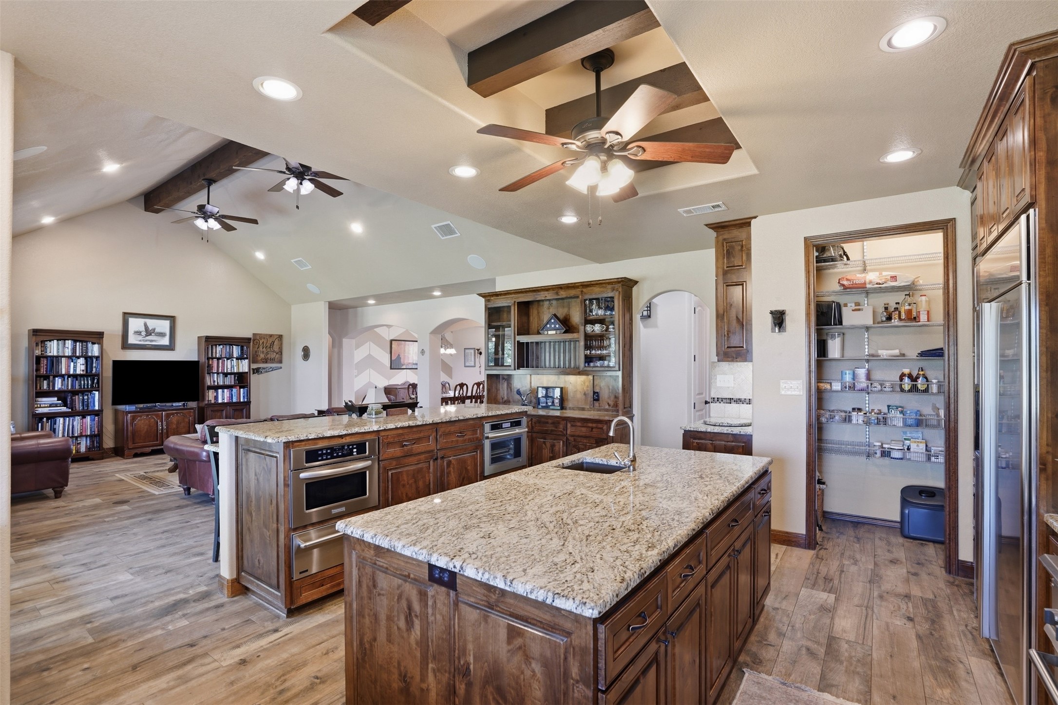 5225 County Road 304 Road Grandview TX 76050