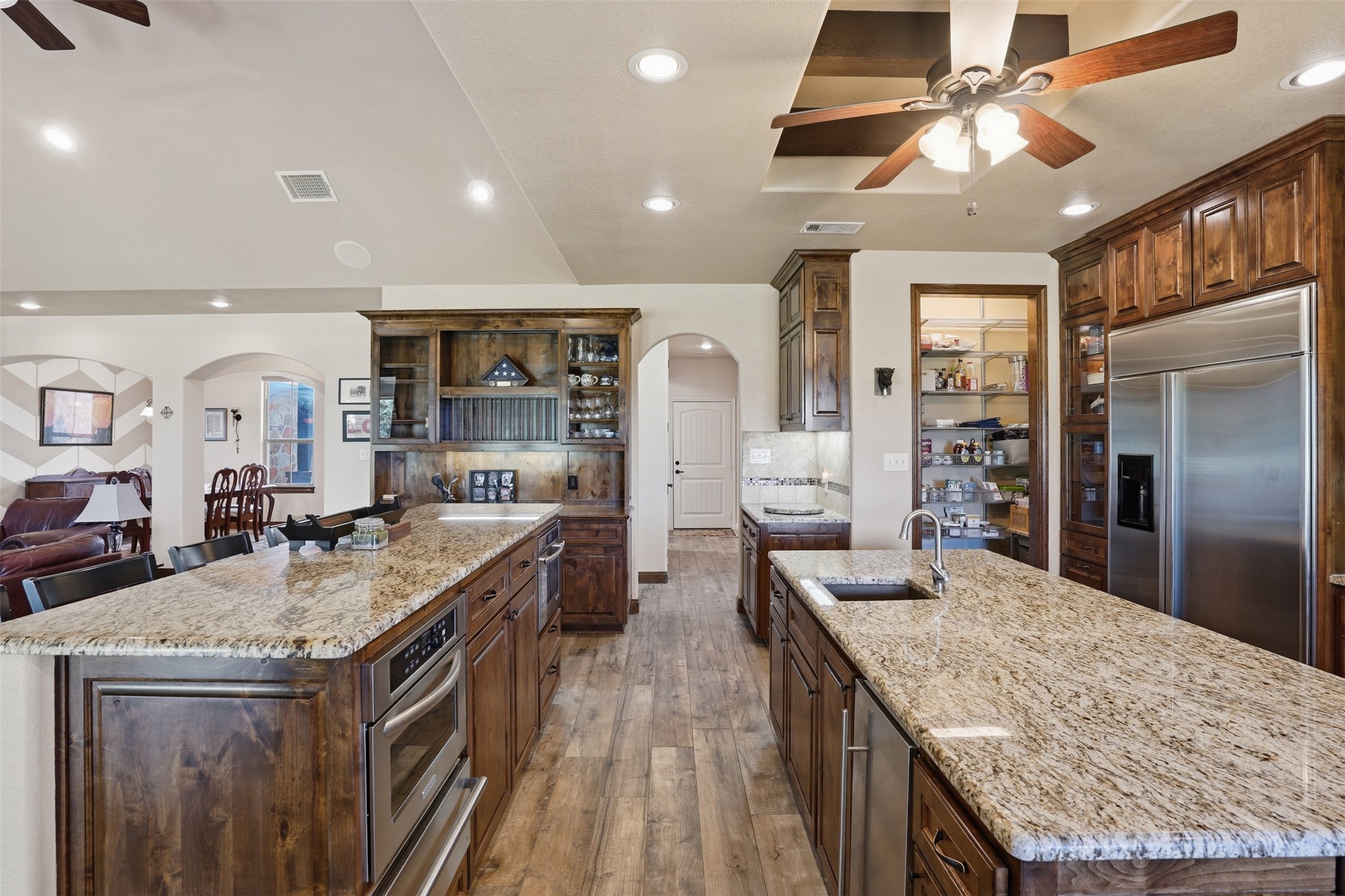 5225 County Road 304 Road Grandview TX 76050