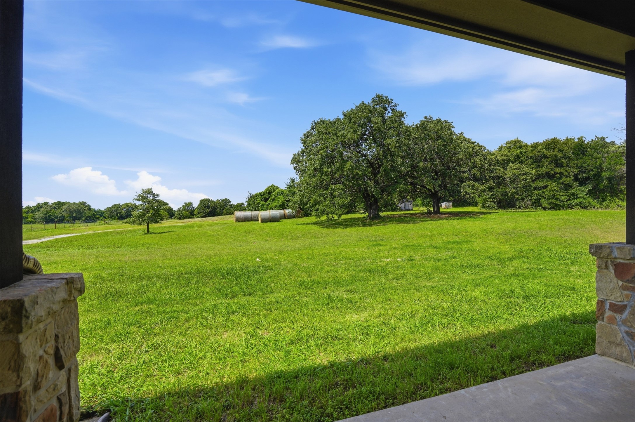 5225 County Road 304 Road Grandview TX 76050