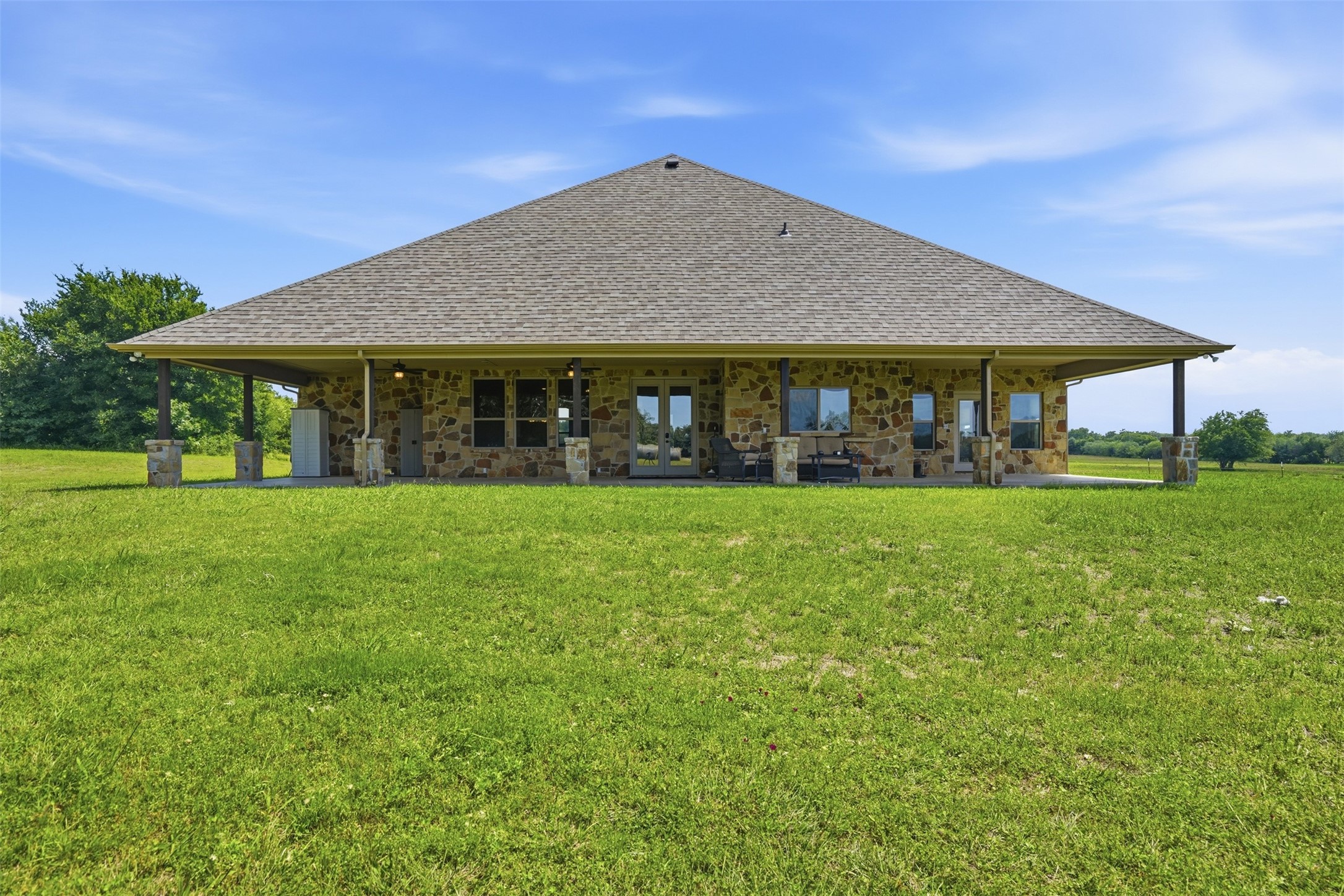 5225 County Road 304 Road Grandview TX 76050
