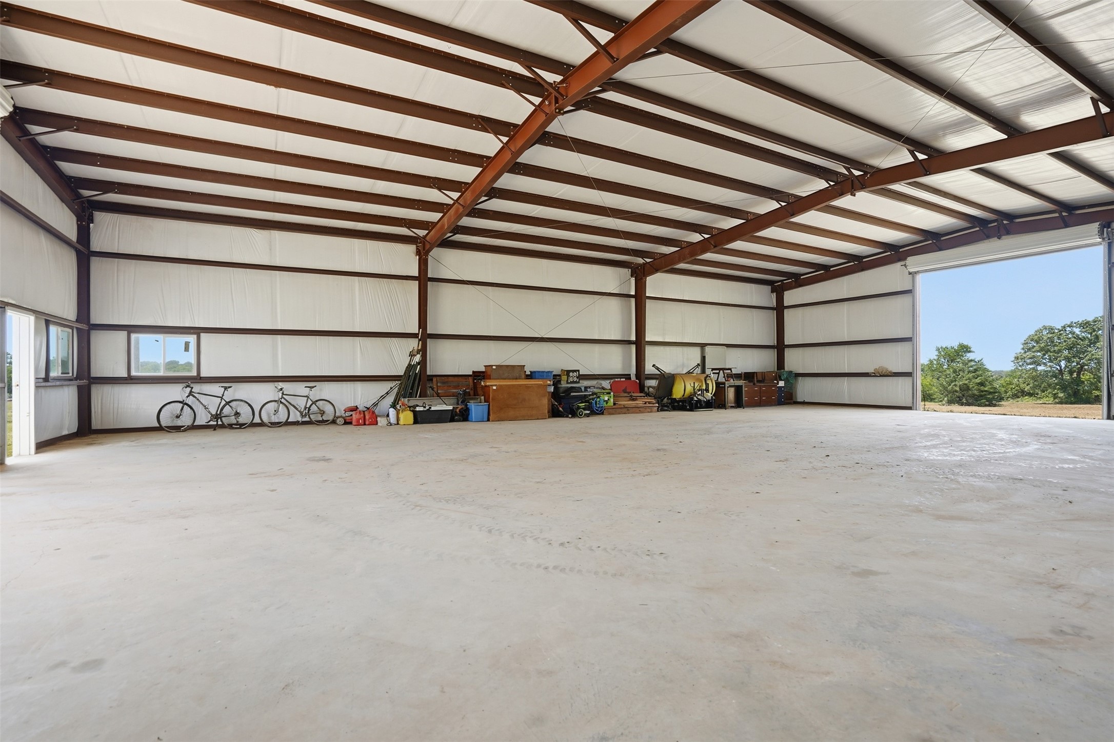 5225 County Road 304 Road Grandview TX 76050