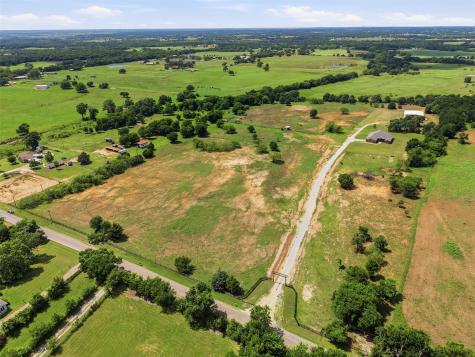 5225 County Road 304 Road Grandview TX 76050