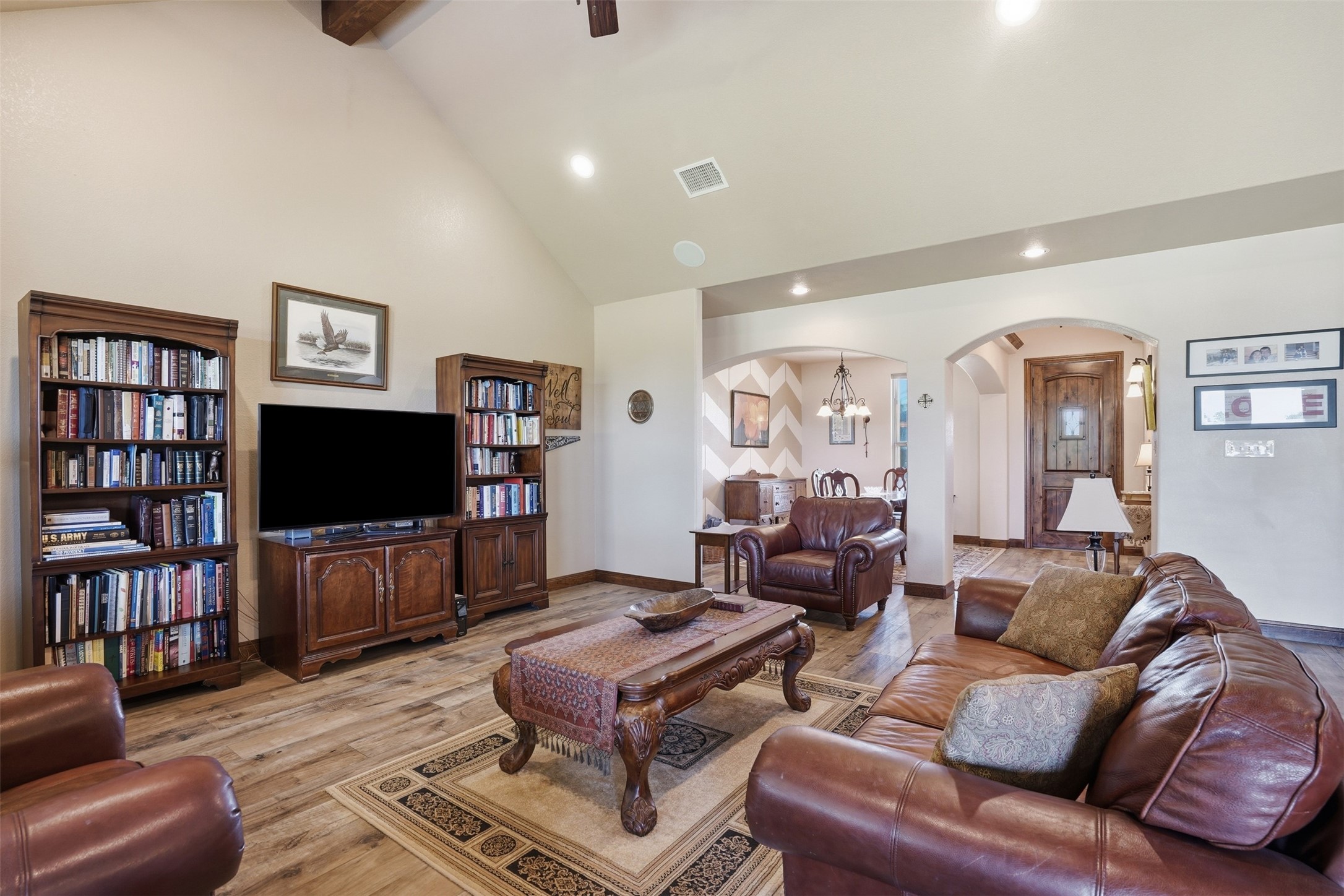 5225 County Road 304 Road Grandview TX 76050