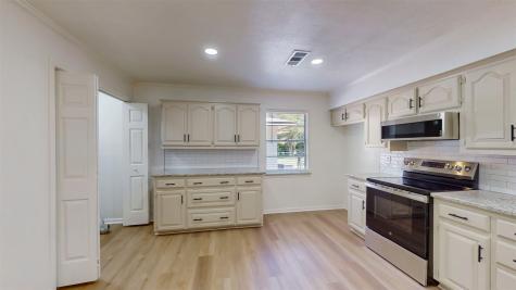 2530 Robin Lane Garland TX 75041
