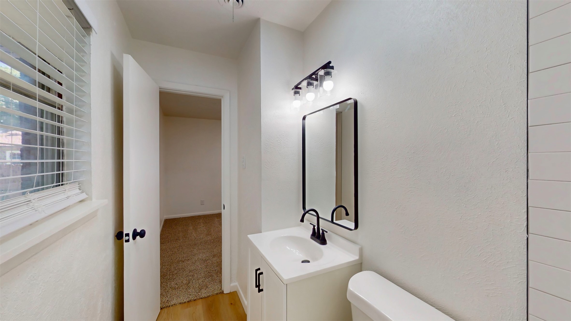 2530 Robin Lane Garland TX 75041