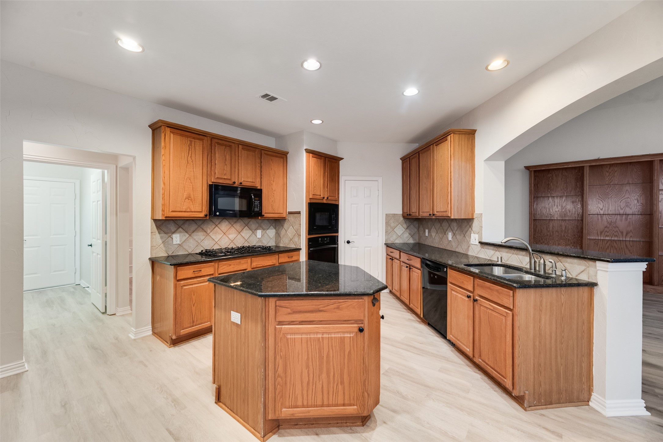 2712 White Wing Lane Mckinney TX 75070