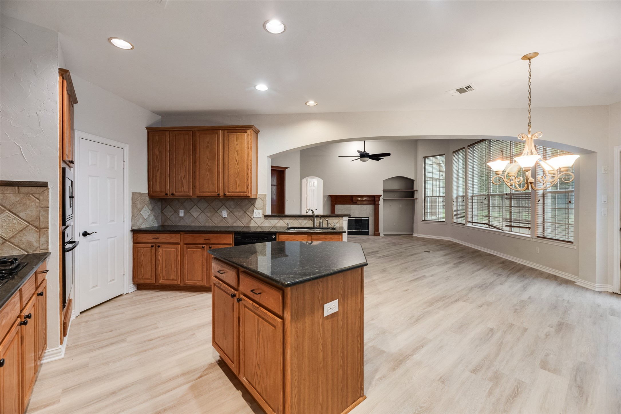 2712 White Wing Lane Mckinney TX 75070