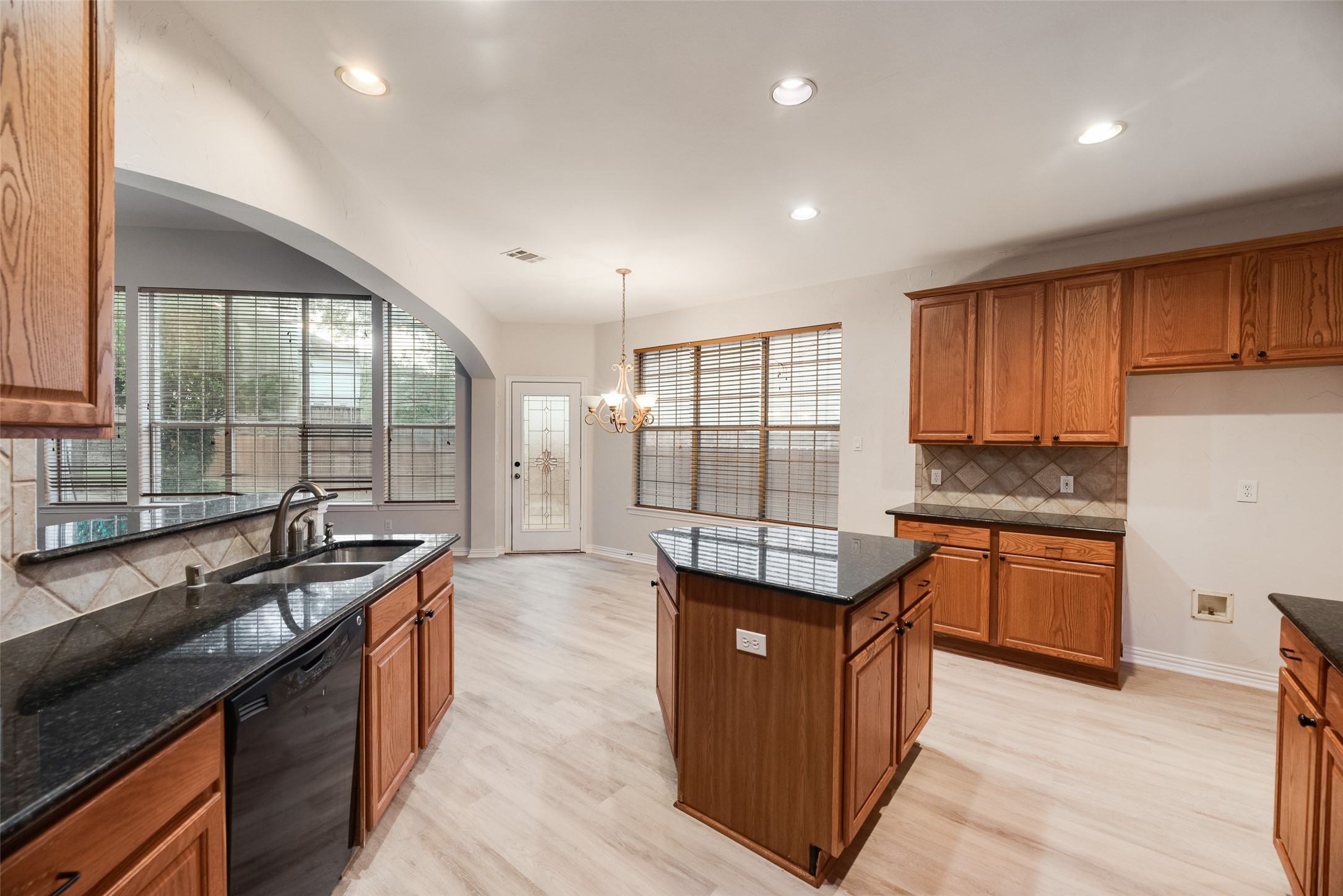 2712 White Wing Lane Mckinney TX 75070