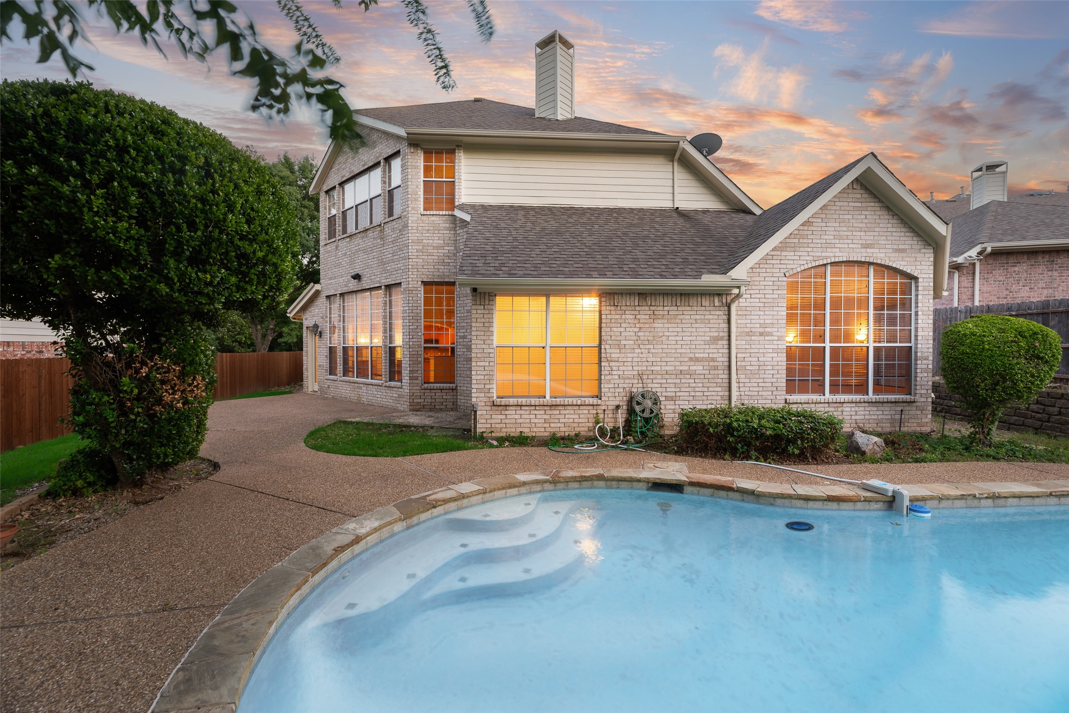 2712 White Wing Lane Mckinney TX 75070
