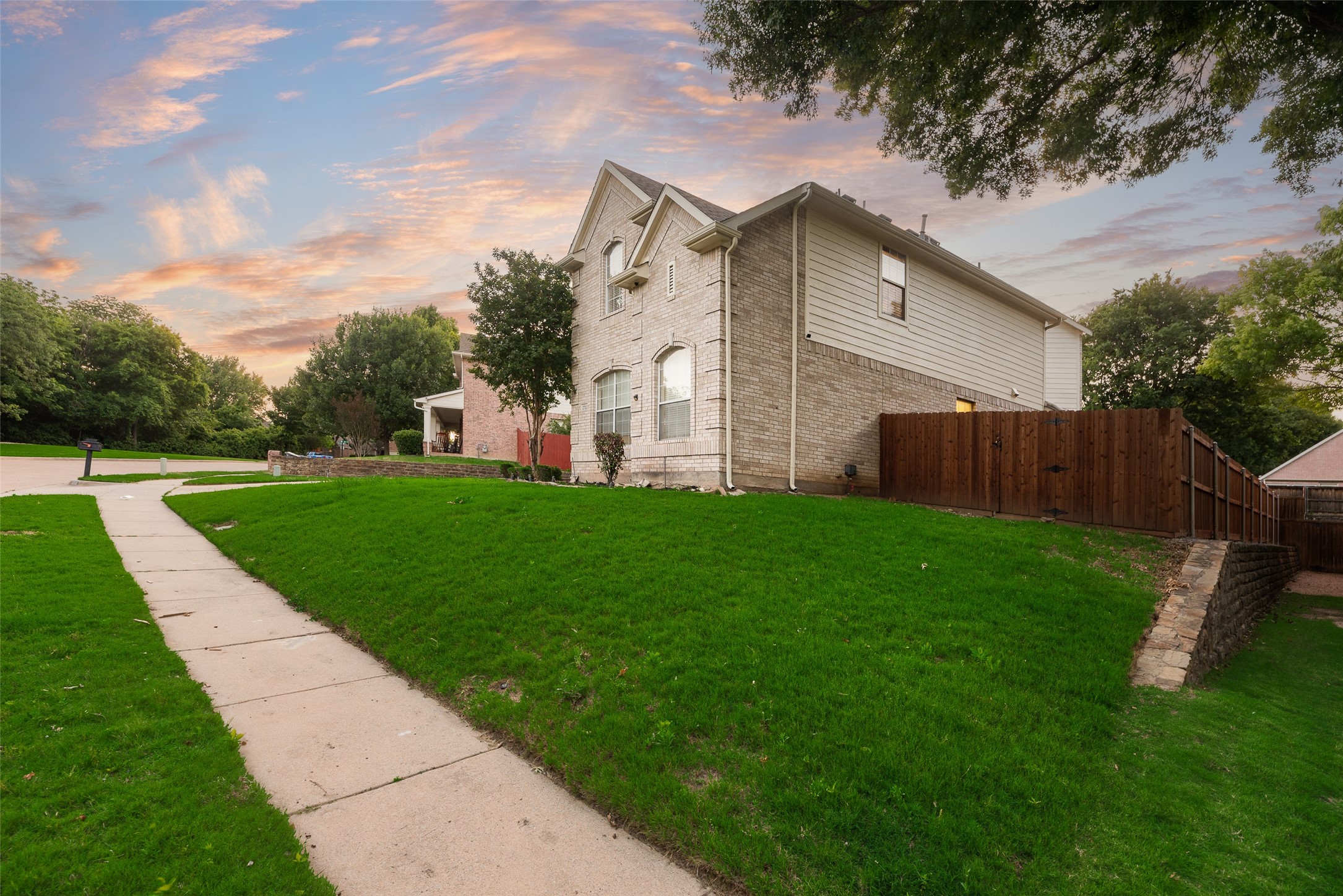 2712 White Wing Lane Mckinney TX 75070