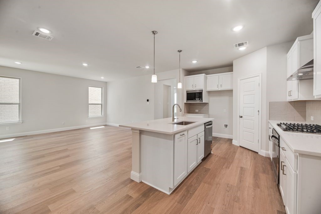 1822 Waterwalk Drive Rowlett TX 75088