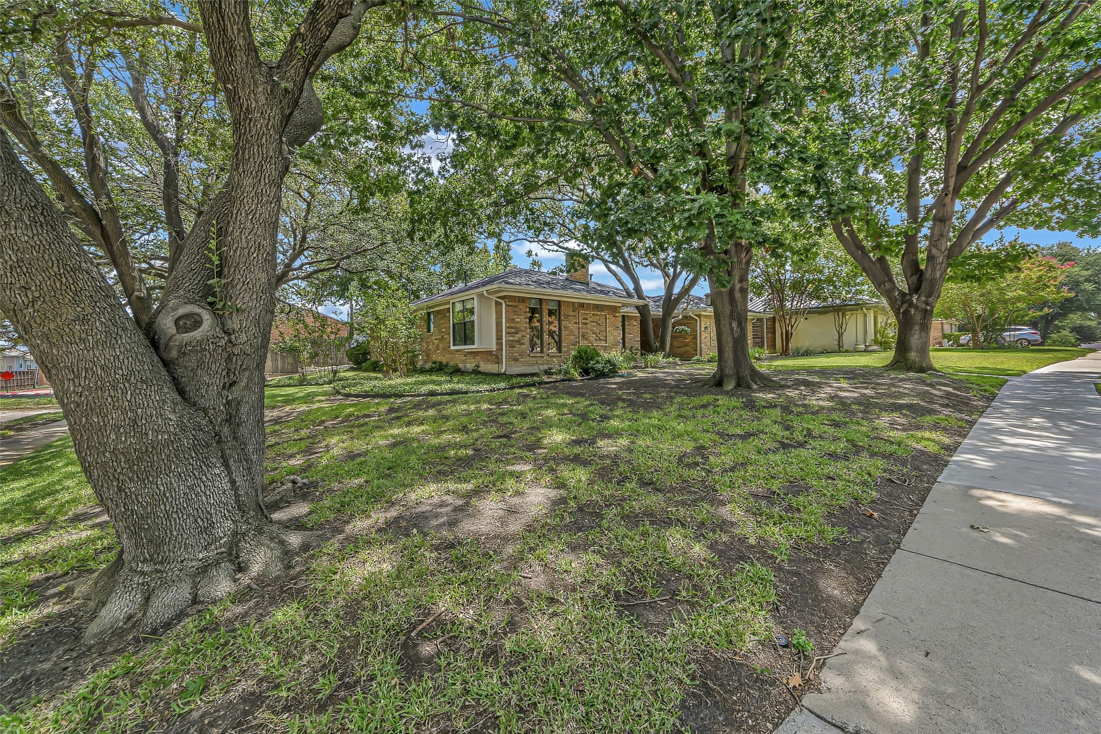 4020 Flintridge Drive Irving TX 75038