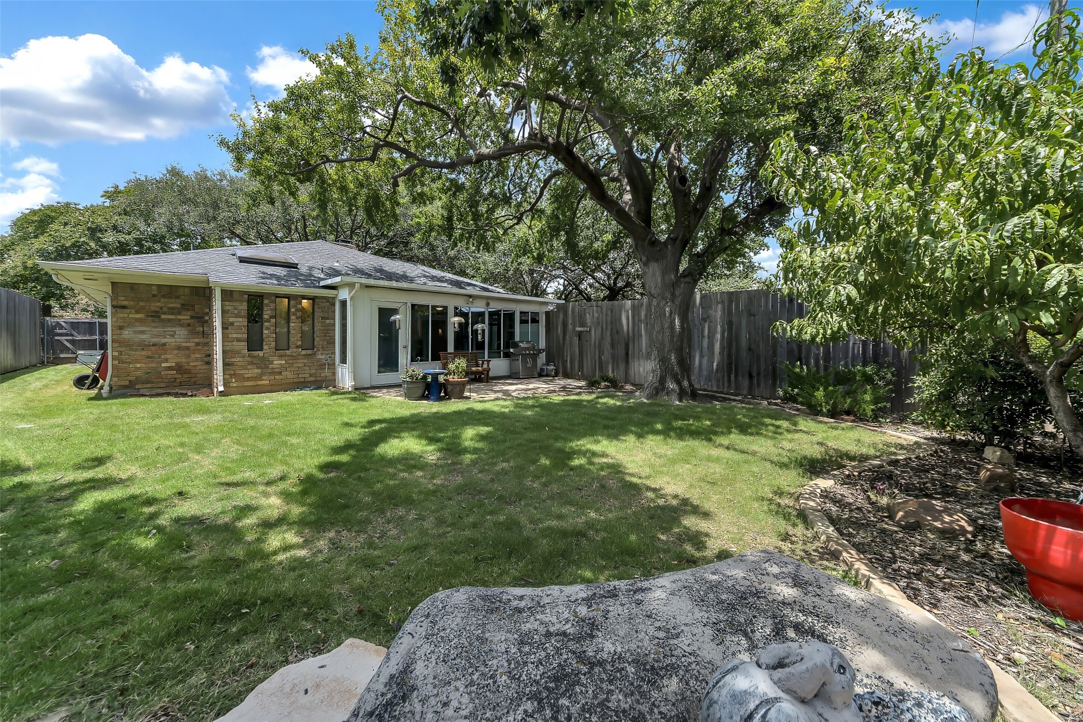 4020 Flintridge Drive Irving TX 75038