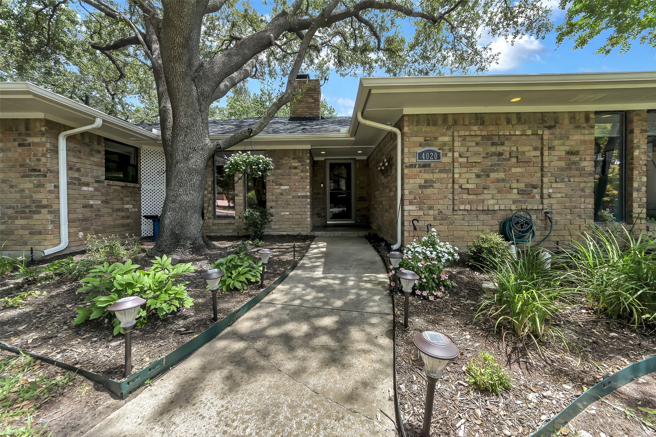 4020 Flintridge Drive Irving TX 75038