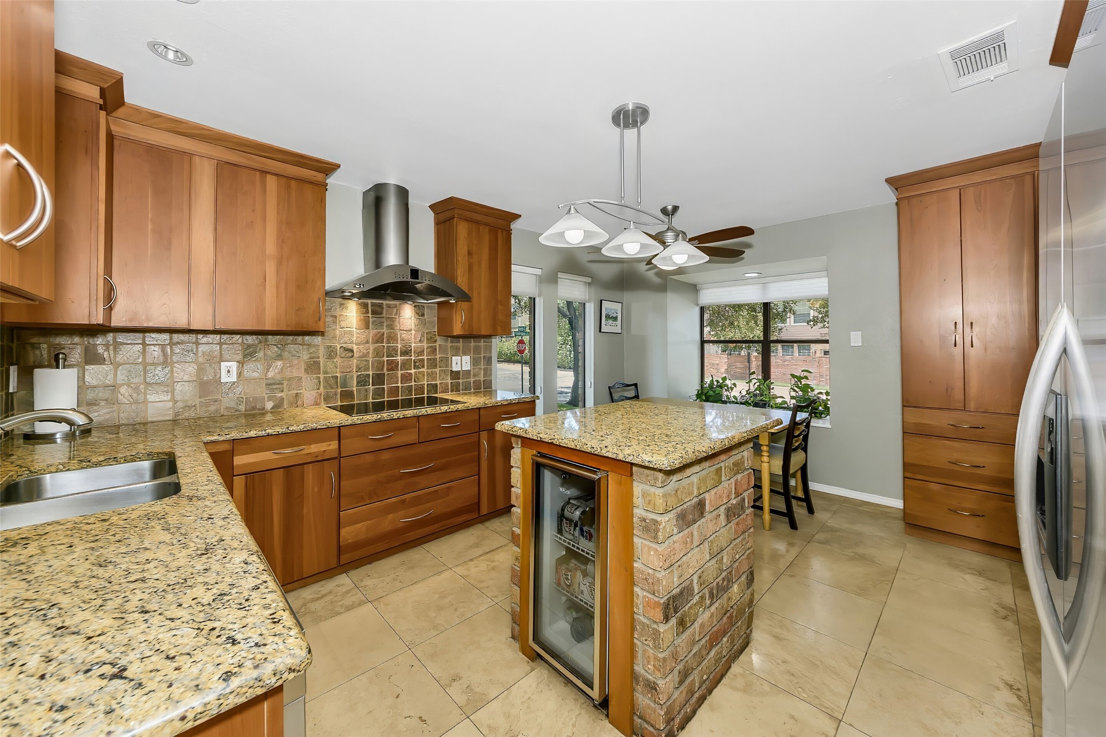 4020 Flintridge Drive Irving TX 75038
