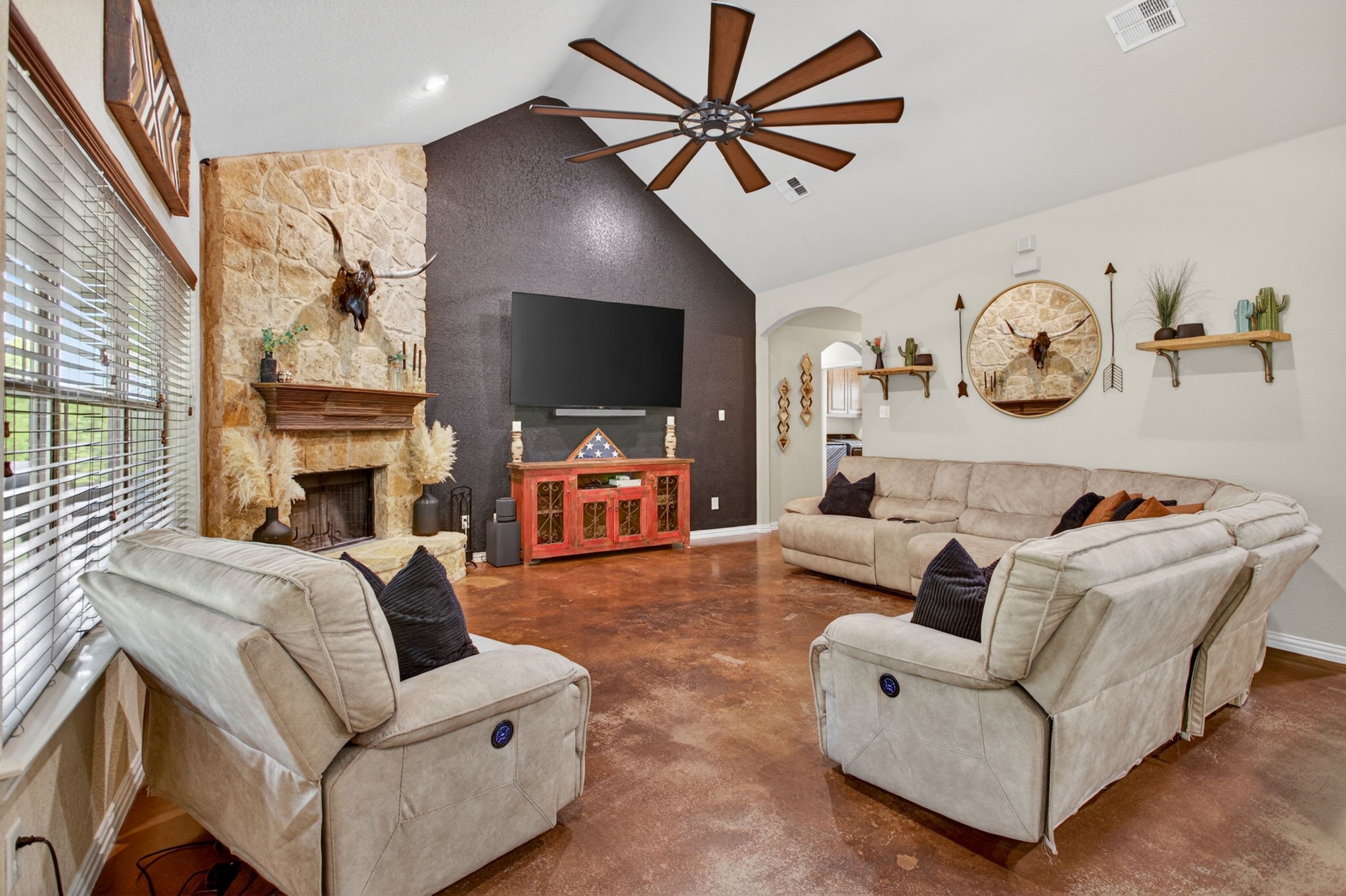 125 Miramar Circle Weatherford TX 76085